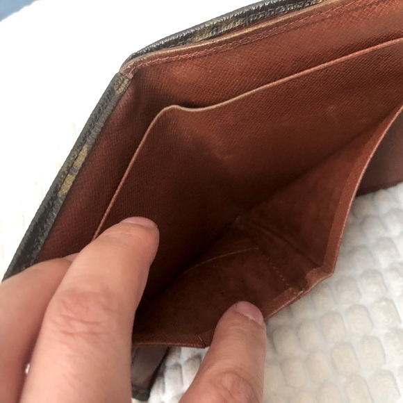 Louis Vuitton Dual Sided Snap Compact Wallet Brown Monogram - Picture 4 of 12